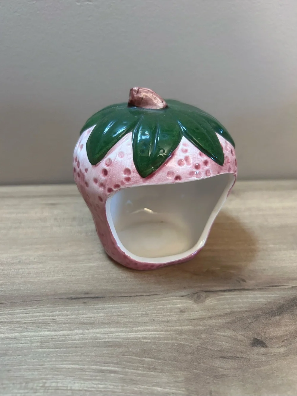 Vintage Pink and Green Strawberry Ceramic Dish scrubber